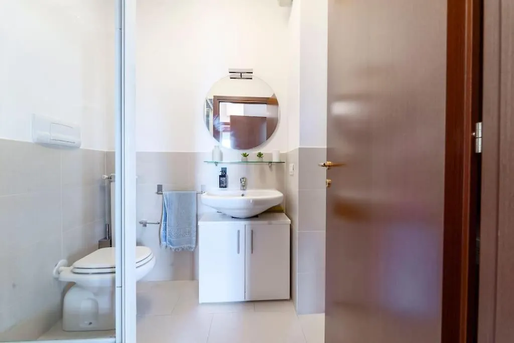 We Home - Certosa House - Milano